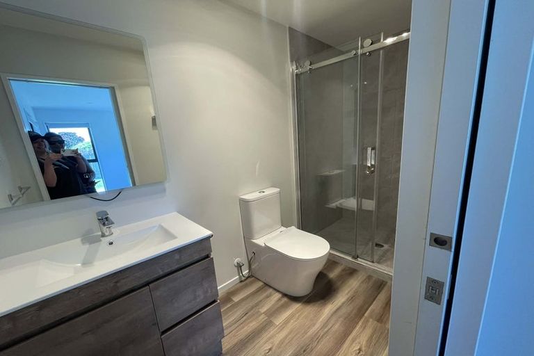 Photo of property in 18 Taupata Lane, Helensville, 0800