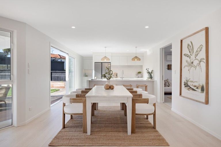 Photo of property in 16 Seychelles Drive, Papamoa Beach, Papamoa, 3118