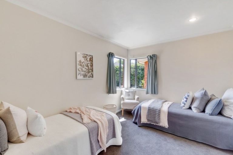 Photo of property in 6 Bellona Place, Flagstaff, Hamilton, 3210