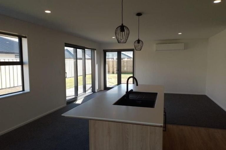 Photo of property in 199 Faringdon Boulevard, Rolleston, 7615