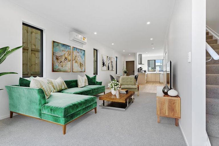 Photo of property in 9 Karamu Street, Flat Bush, 2019