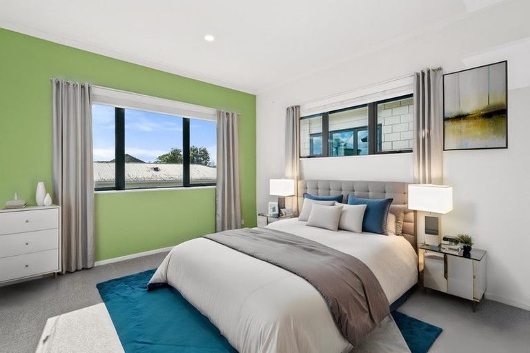 Photo of property in 37d Sheehan Avenue, Papakura, 2110