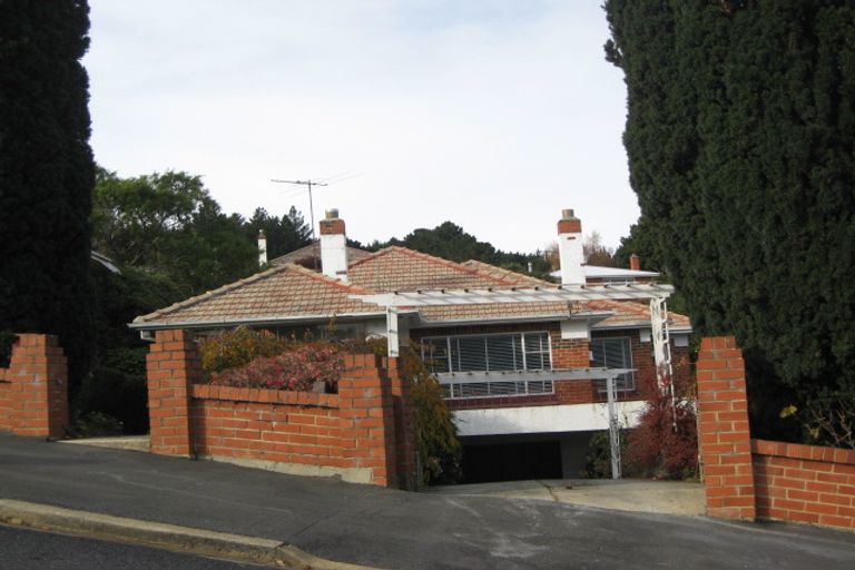 Photo of property in 172 Signal Hill Road, Opoho, Dunedin, 9010