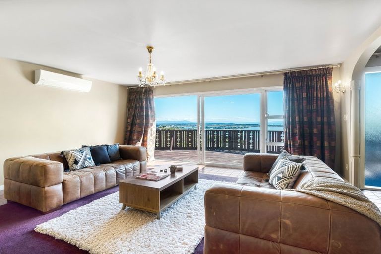 Photo of property in 112 Soleares Avenue, Mount Pleasant, Christchurch, 8081