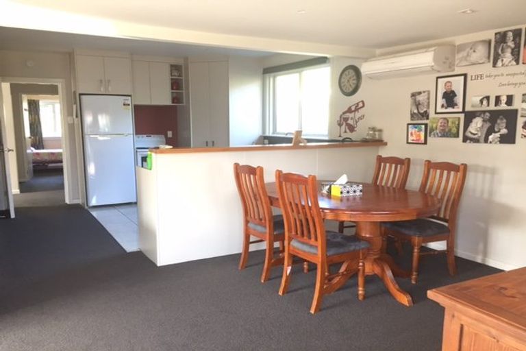 Photo of property in 282 Keyes Road, New Brighton, Christchurch, 8083
