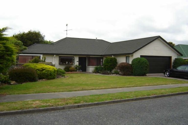 Photo of property in 23 Beach Haven Place, Paraparaumu Beach, Paraparaumu, 5032