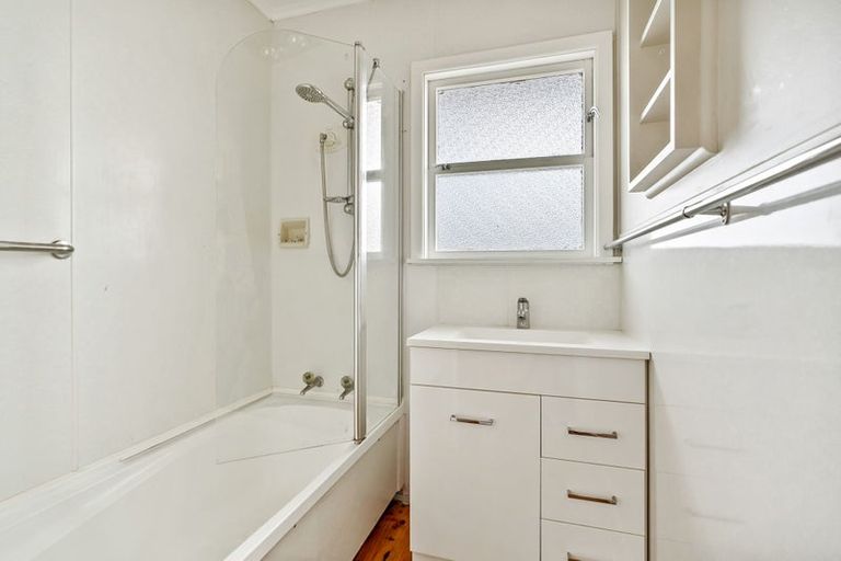 Photo of property in 9 Otuhiwai Crescent, Tikipunga, Whangarei, 0112