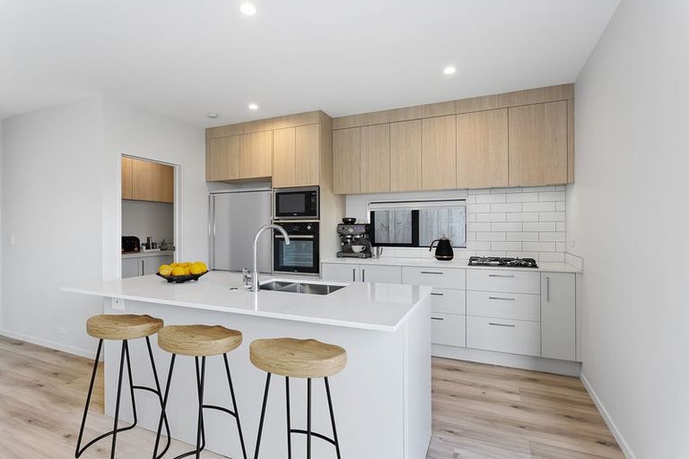 Photo of property in 79 Katikati Drive, Manurewa, Auckland, 2102