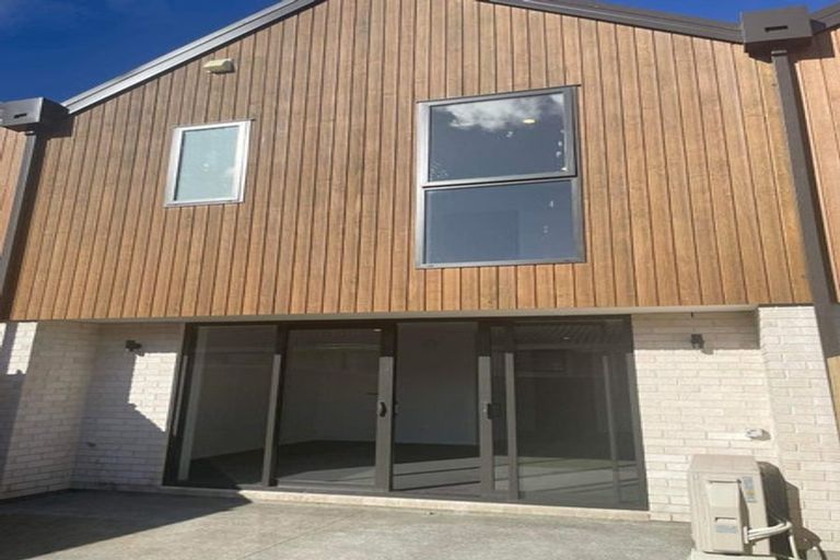 Photo of property in 4/58 Somme Street, St Albans, Christchurch, 8014