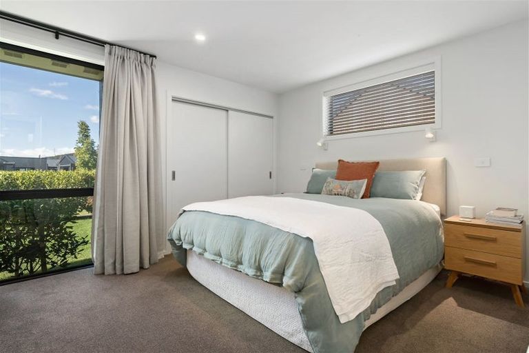 Photo of property in 4 Leaning Rock Lane, Wanaka, 9305