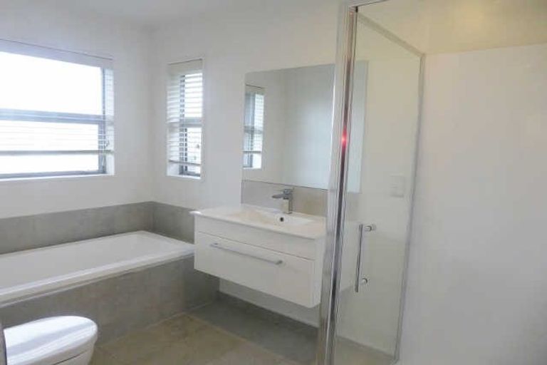 Photo of property in 1 Ader Close, Halswell, Christchurch, 8025