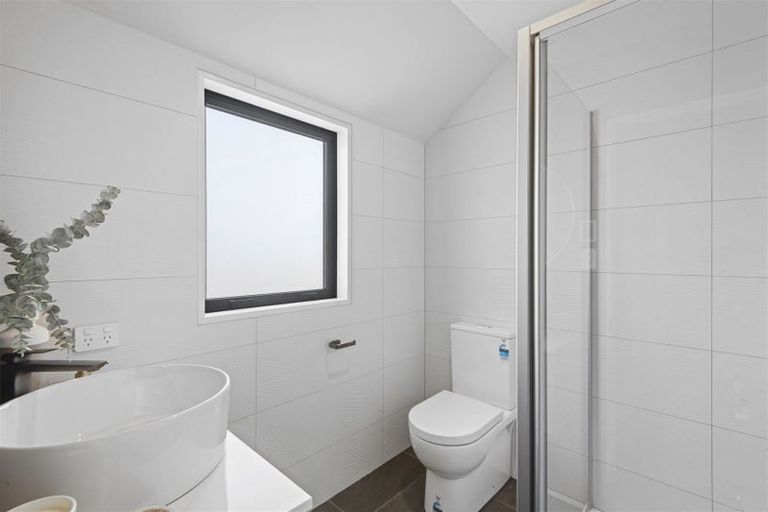 Photo of property in 2/112 Milton Street, Somerfield, Christchurch, 8024