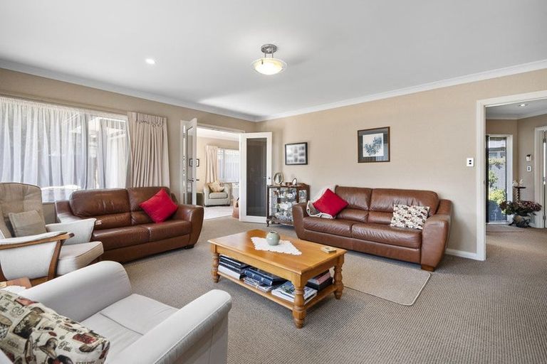 Photo of property in 27a Knowles Street, Terrace End, Palmerston North, 4410