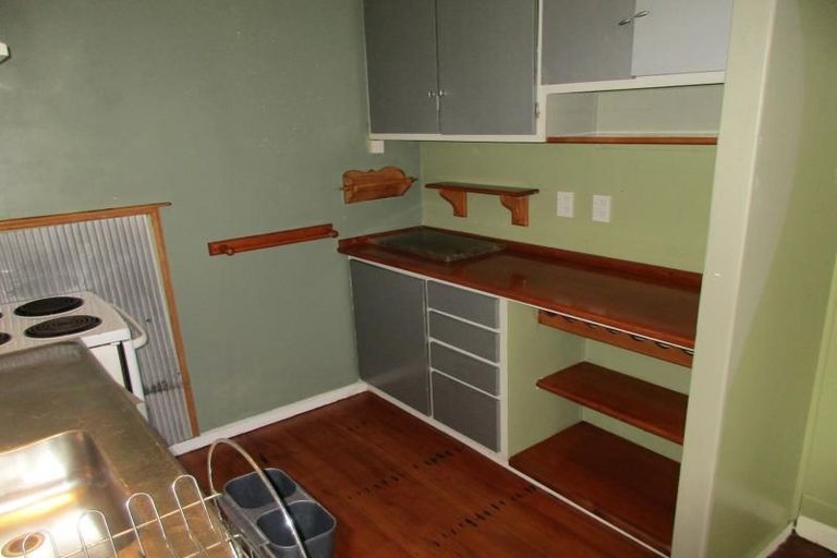 Photo of property in 27a Thomas Street, Stokes Valley, Lower Hutt, 5019