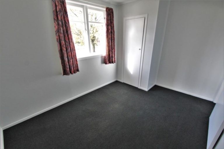 Photo of property in 271 Balmoral Drive, Tokoroa, 3420