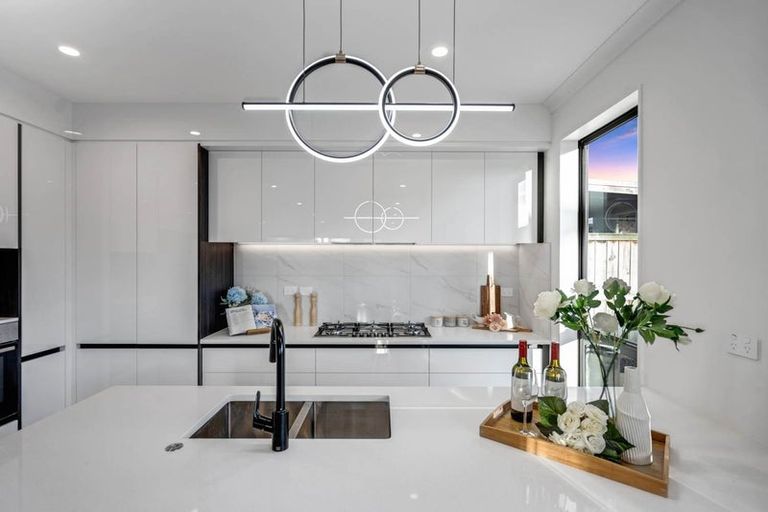 Photo of property in 14 Urney Drive, Flat Bush, Auckland, 2019