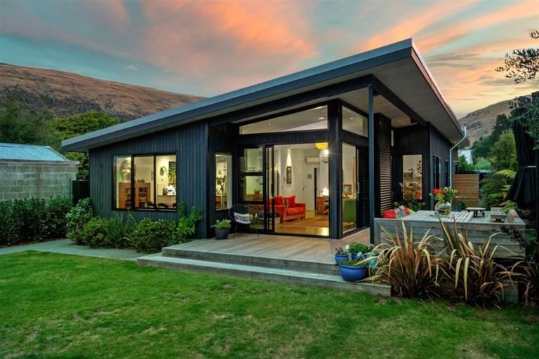 Photo of property in 10 Denman Street, Sumner, Christchurch, 8081