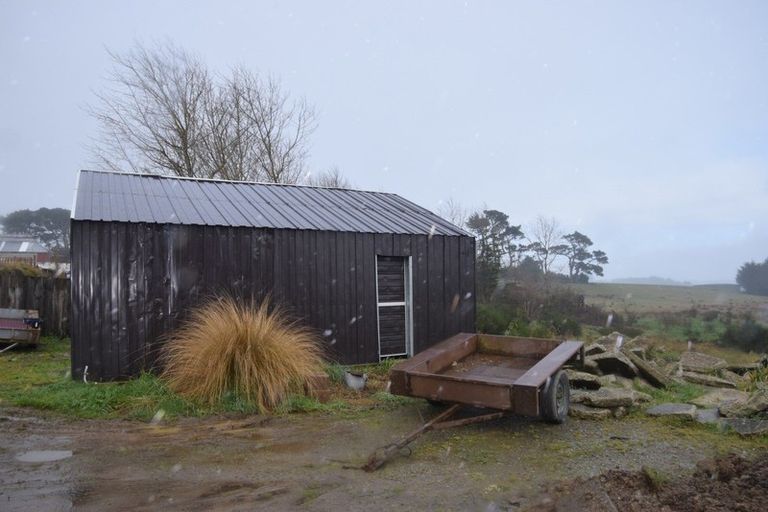 Photo of property in 235 Wallacetown Lorneville Highway, Underwood, Invercargill, 9874