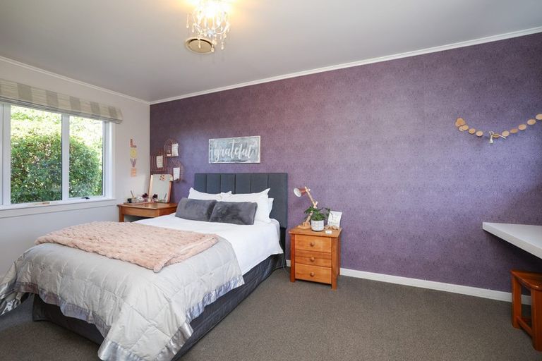 Photo of property in 120 Carrington Street, Lower Vogeltown, New Plymouth, 4310
