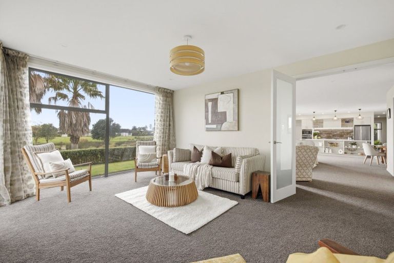 Photo of property in 71 Palm Springs Boulevard, Papamoa Beach, Papamoa, 3118