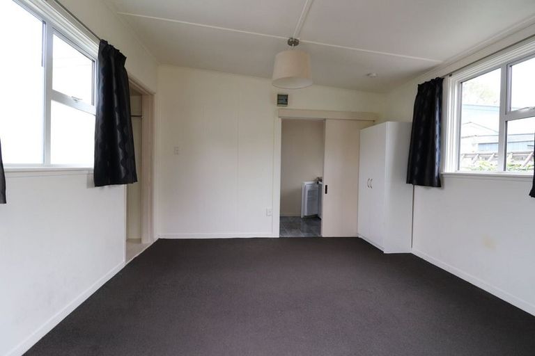 Photo of property in 21 Hanrahan Street, Upper Riccarton, Christchurch, 8041