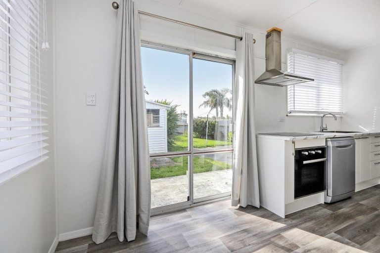 Photo of property in 14 Cottrell Crescent, Onekawa, Napier, 4110