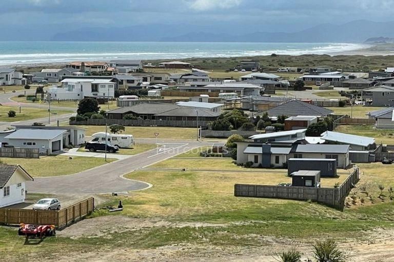 Photo of property in 11 Rangihaerepo Key, Waiotahe, Opotiki, 3198