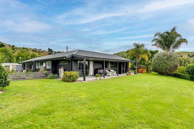 Photo of property in 813 Seafield Road, Puketapu, Napier, 4182