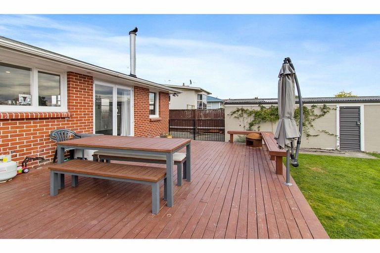 Photo of property in 24 Kowhai Street, Highfield, Timaru, 7910