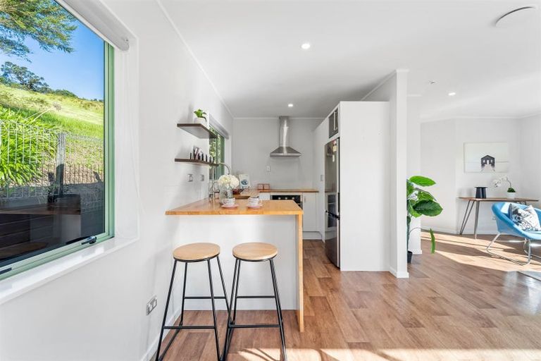 Photo of property in 11b Mollyhawk Rise, Arkles Bay, Whangaparaoa, 0932