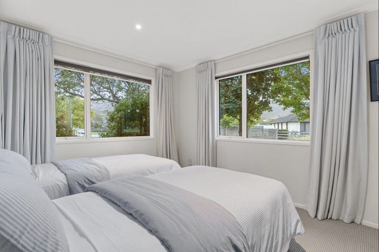 Photo of property in 16 Wakefield Lane, Mount Pisa, Cromwell, 9383