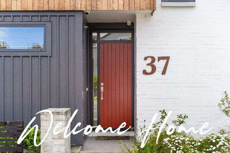 Photo of property in 37 Wallace Road, Hobsonville, Auckland, 0616