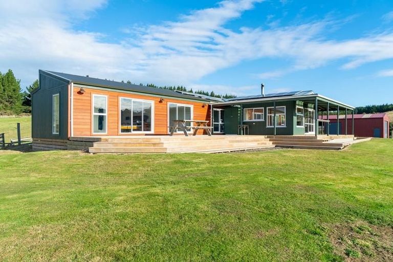 Photo of property in 326 Taieri Beach Road, Taieri Beach, Taieri Mouth, 9091