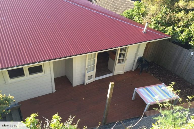 Photo of property in 33 Ahuriri Street, Strathmore Park, Wellington, 6022