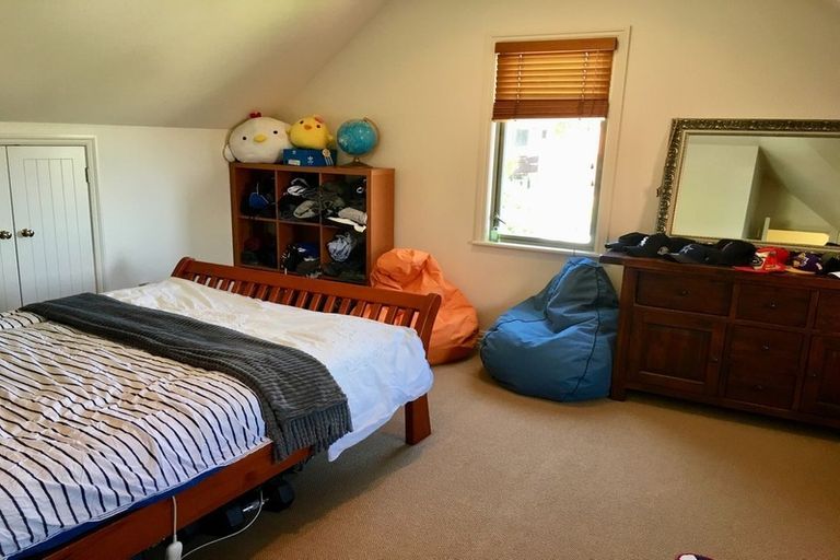 Photo of property in 2 Annagary Rise, Dannemora, Auckland, 2016