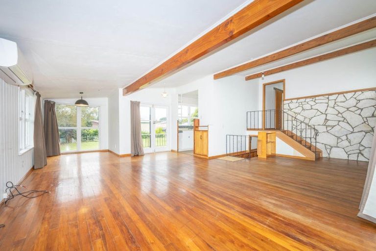 Photo of property in 16 Leeds Street, Silverdale, Hamilton, 3216