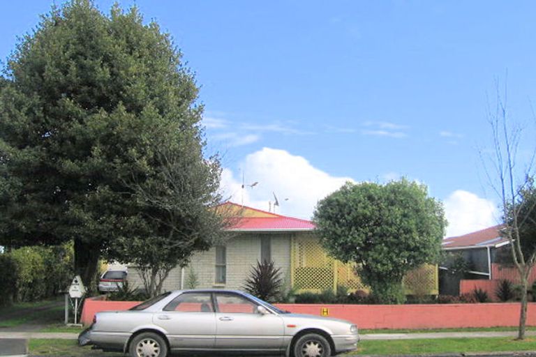 Photo of property in 51 Rhonda Avenue, Deanwell, Hamilton, 3206