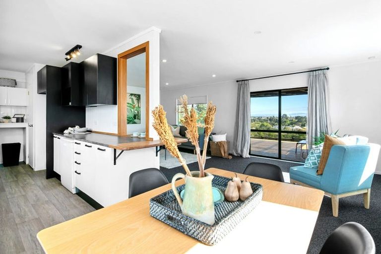 Photo of property in 6 Titiro Way, Welcome Bay, Tauranga, 3112