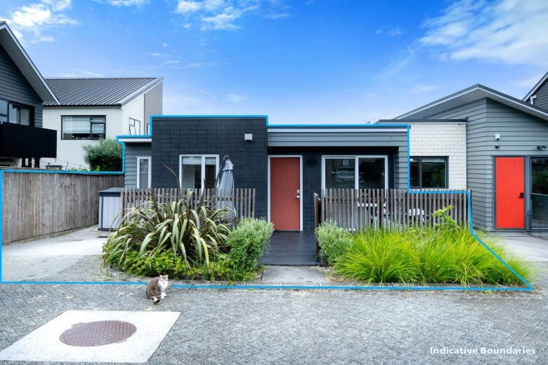 Photo of property in 35 Saltmarsh Road, Hobsonville, Auckland, 0616