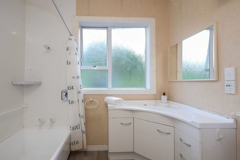 Photo of property in 309 Ravensbourne Road, Maia, Dunedin, 9022