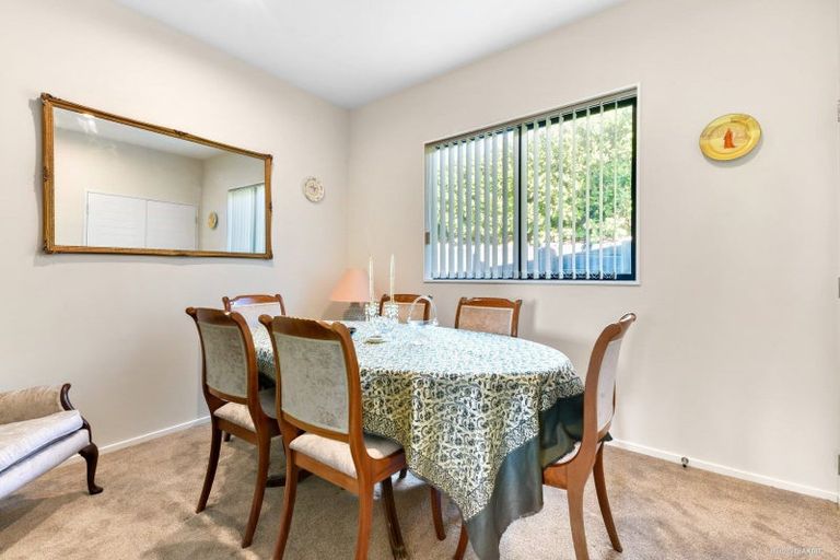 Photo of property in 21 Woodridge Drive, Stanmore Bay, Whangaparaoa, 0932