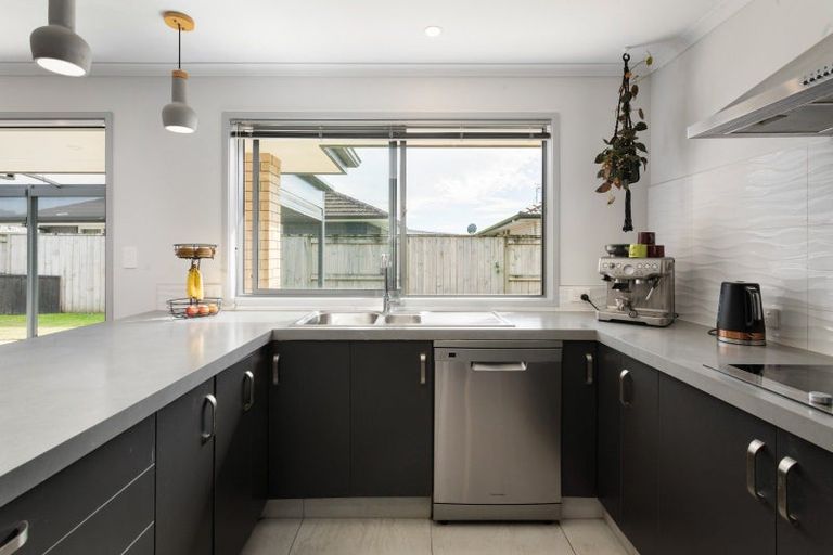 Photo of property in 4 Nolan Place, Katikati, 3129