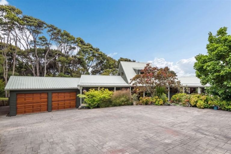 Photo of property in 66 Albany Highway, Greenhithe, Auckland, 0632