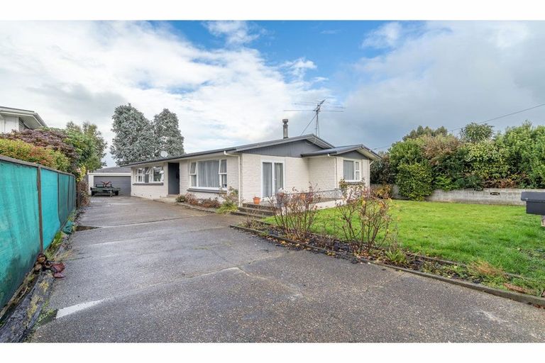 Photo of property in 11 West Street, Hawthorndale, Invercargill, 9810