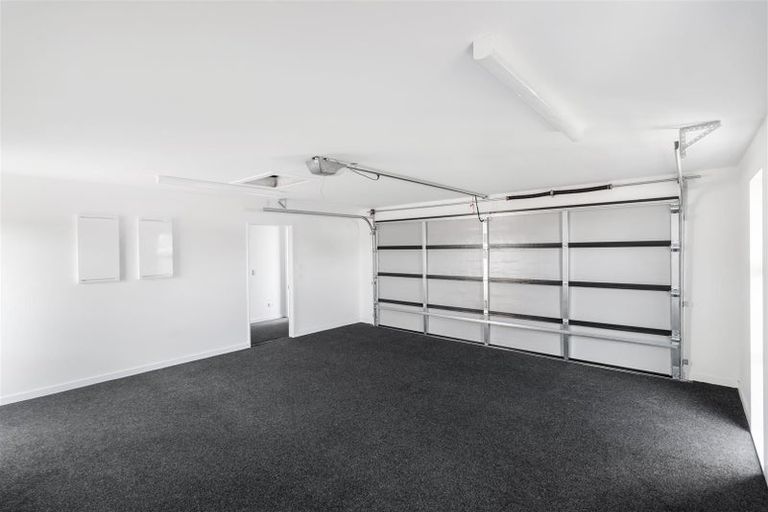 Photo of property in 3 Meadow Lane, Tinwald, 7774