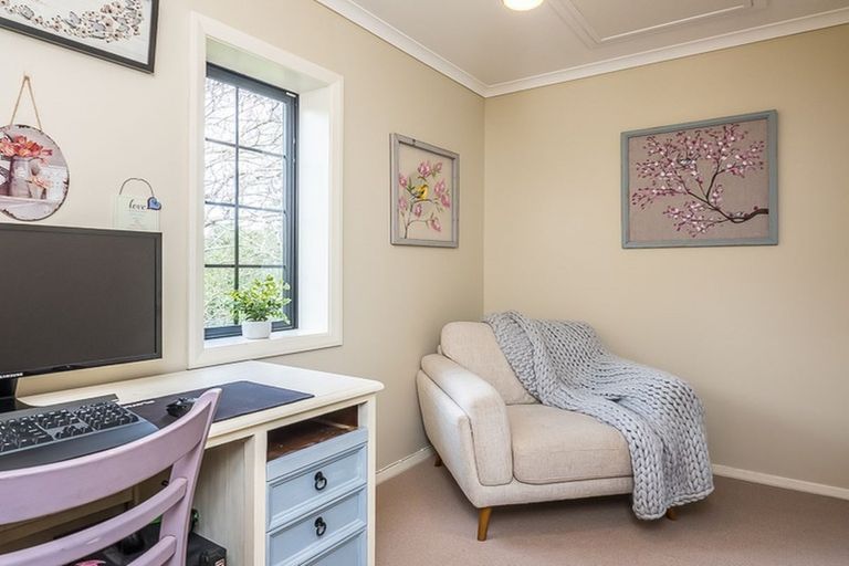 Photo of property in 178 Main Road South, Raumati South, Paraparaumu, 5032