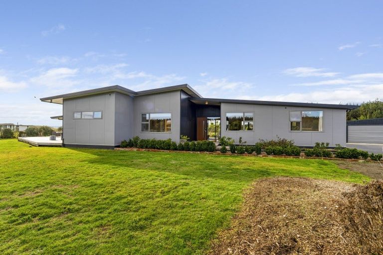 Photo of property in 36 Kanuka Drive, Waitarere, Levin, 5510