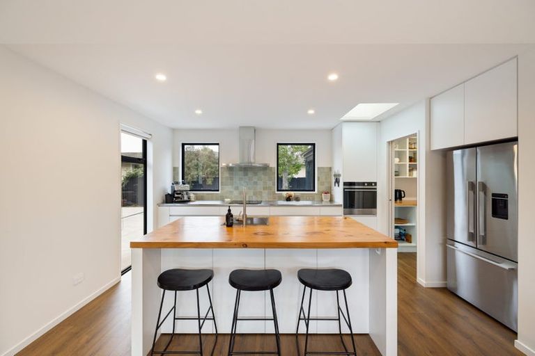 Photo of property in 11 Ketton Place, St Albans, Christchurch, 8052