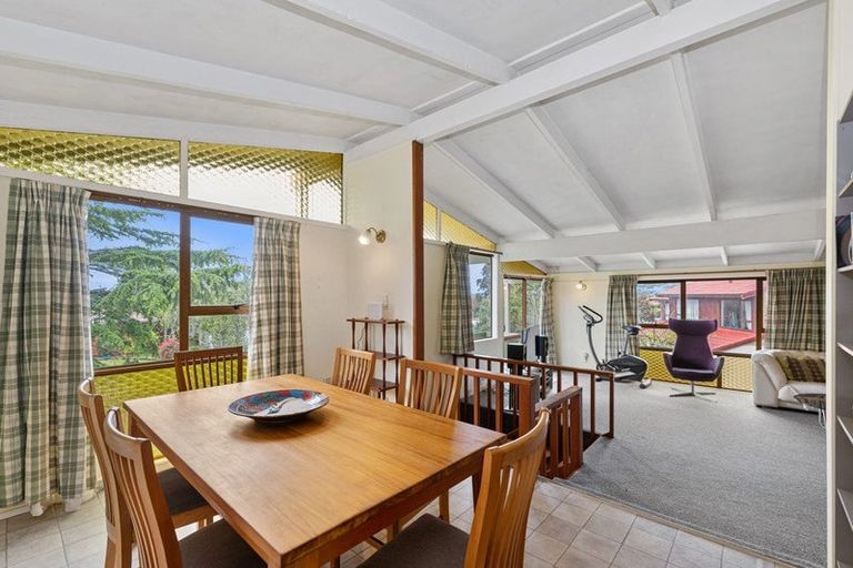 Photo of property in 7 Pakira Avenue, Glendene, Auckland, 0602