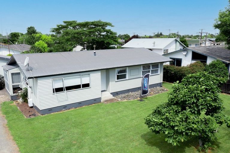 Photo of property in 44 Fairview Street, Fairview Downs, Hamilton, 3214